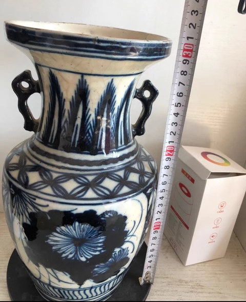 古玩陶瓷青花花卉紋盤口瓶真品鑒賞圖