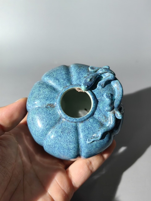 古玩陶瓷爐鈞釉螭龍水盂真品鑒賞圖