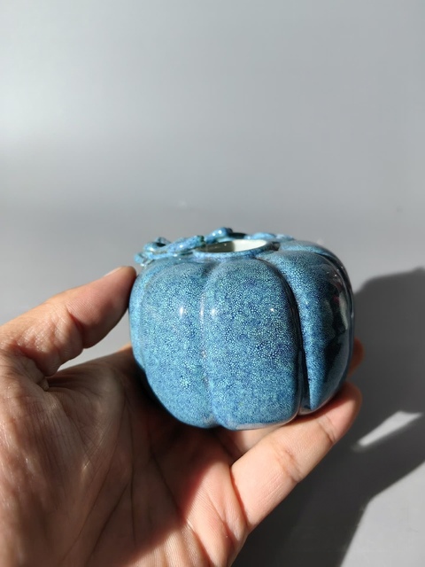 古玩陶瓷爐鈞釉螭龍水盂真品鑒賞圖