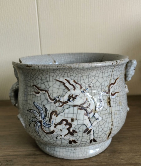 古玩陶瓷哥釉彩繪麒麟紋香爐真品鑒賞圖