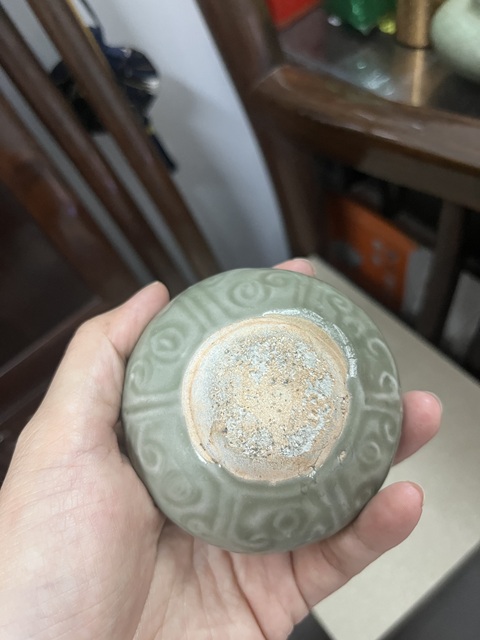 古玩陶瓷元代 龍泉花模小罐拍賣，當前價格6800元