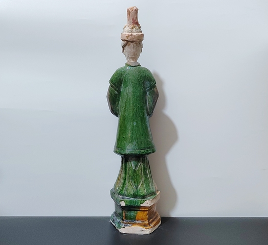 古玩陶瓷明三彩仕女俑真品鑒賞圖