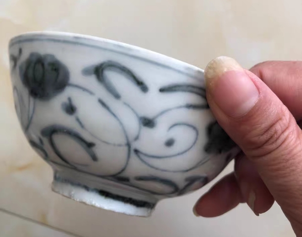 古玩陶瓷明 青花纏枝花卉碗拍賣，當前價格1600元