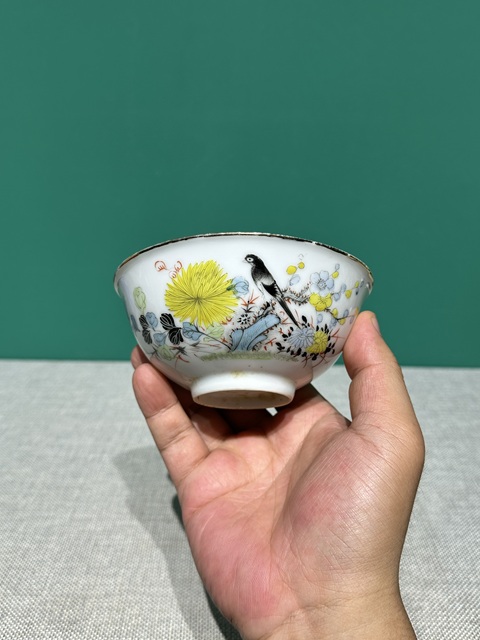 古玩陶瓷民國粉彩花鳥紋碗國慶放漏真品鑒賞圖