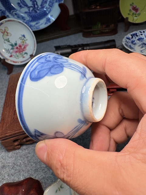 古玩陶瓷晚清青花白菜紋杯真品鑒賞圖