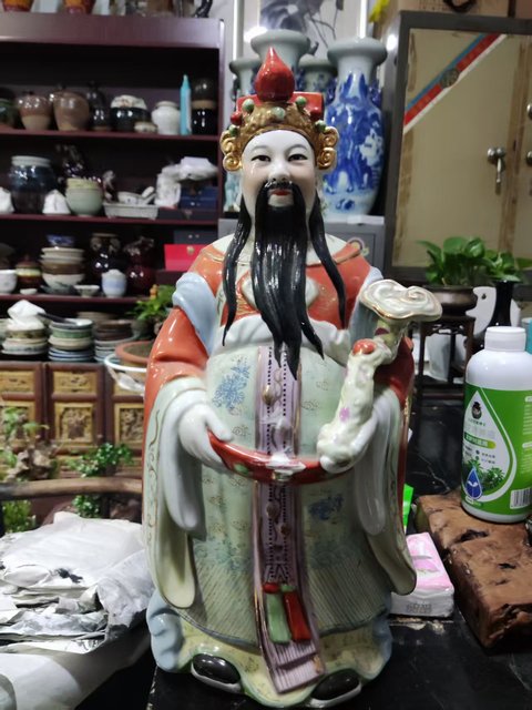 古玩陶瓷創(chuàng)匯期景德鎮(zhèn)財神塑像拍賣,當(dāng)前價格268元