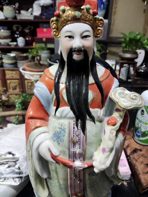 古玩陶瓷創(chuàng)匯期景德鎮(zhèn)財神塑像拍賣,當(dāng)前價格268元