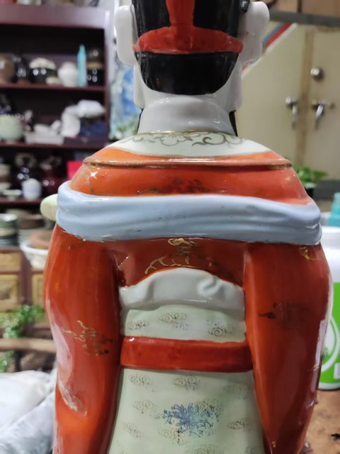 古玩陶瓷創(chuàng)匯期景德鎮(zhèn)財神塑像拍賣,當(dāng)前價格268元