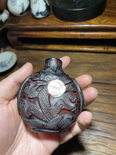 古玩雜項(xiàng)龍紋鼻煙壺真品鑒賞圖