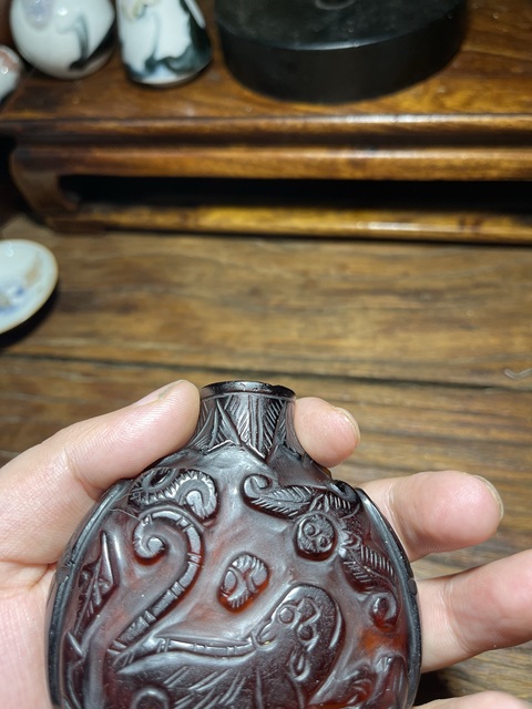 古玩雜項(xiàng)龍紋鼻煙壺真品鑒賞圖