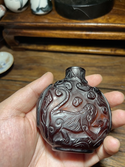 古玩雜項(xiàng)龍紋鼻煙壺真品鑒賞圖