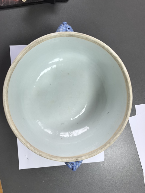 古玩陶瓷青花洞石花卉紋蓋缸真品鑒賞圖