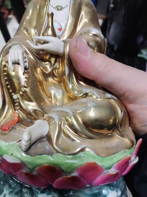 古玩陶瓷解放初期景德鎮(zhèn) 觀音塑像拍賣，當(dāng)前價(jià)格1元