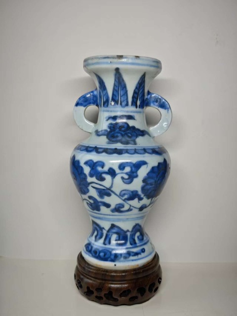 古玩陶瓷青花花卉紋盤口瓶真品鑒賞圖