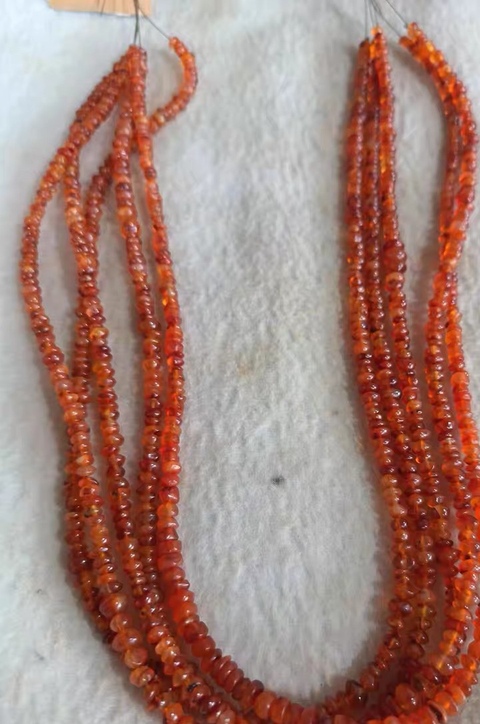 古玩玉器瑪瑙隨形珠串真品鑒賞圖