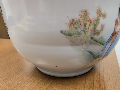 古玩陶瓷粉彩人物故事花盆真品鑒賞圖