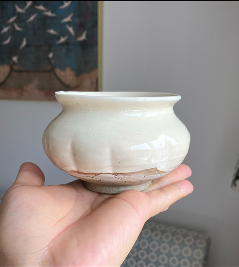 古玩陶瓷磁州窯白釉瓜棱罐真品鑒賞圖