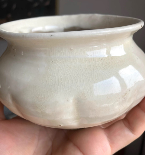 古玩陶瓷磁州窯白釉瓜棱罐真品鑒賞圖