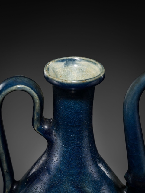 古玩陶瓷藍釉執壺真品鑒賞圖