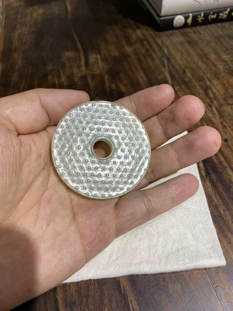 古玩玉器乳釘紋玉壁真品鑒賞圖