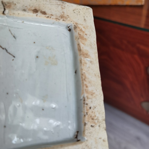 古玩陶瓷青花釉里紅洞石花卉紋四方瓶真品鑒賞圖