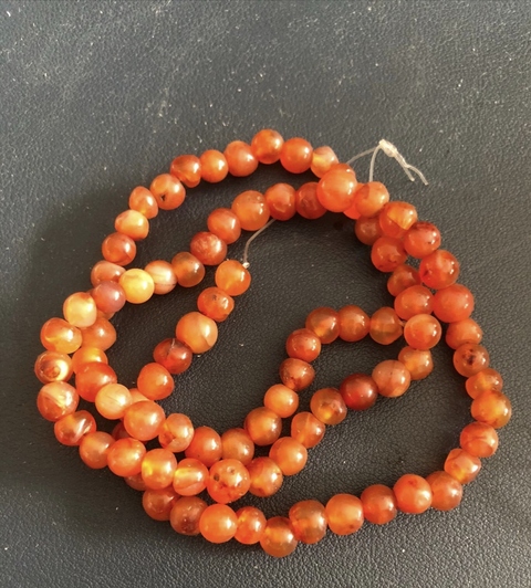 古玩玉器西亞瑪瑙珠真品鑒賞圖