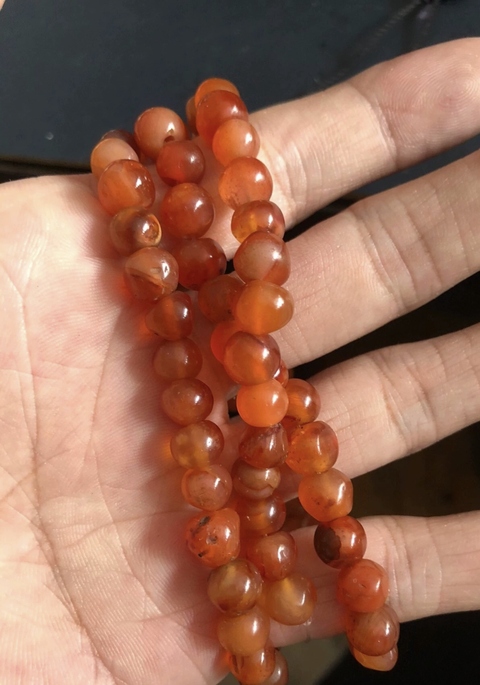 古玩玉器西亞瑪瑙珠真品鑒賞圖