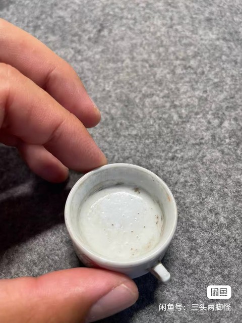 古玩陶瓷礬紅彩鳥食罐真品鑒賞圖