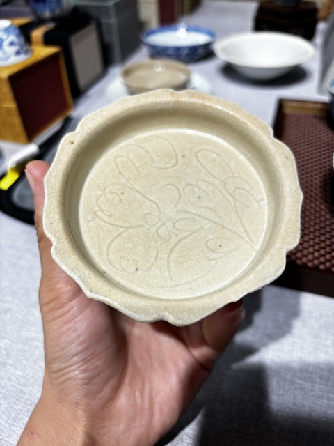 古玩陶瓷青白釉刻花洗真品鑒賞圖