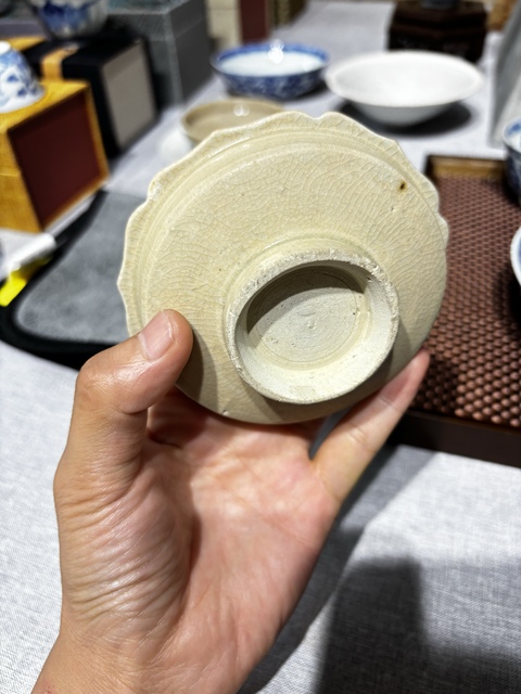 古玩陶瓷青白釉刻花洗真品鑒賞圖