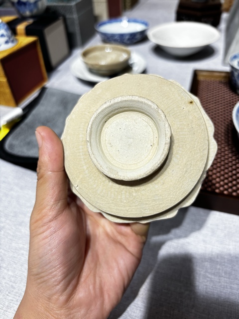 古玩陶瓷青白釉刻花洗真品鑒賞圖