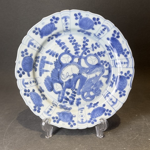 古玩陶瓷青花雙鹿花卉紋花口盤真品鑒賞圖