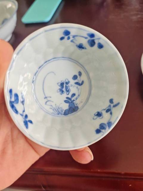 古玩陶瓷青花瑞獸圖杯碟真品鑒賞圖