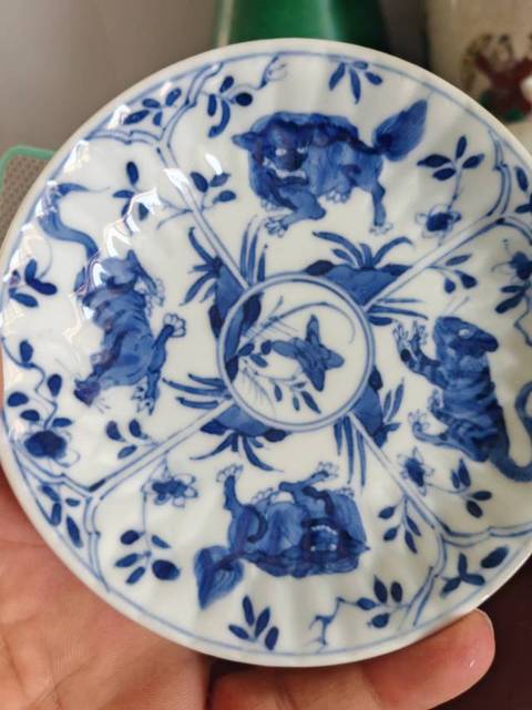 古玩陶瓷青花瑞獸圖杯碟真品鑒賞圖