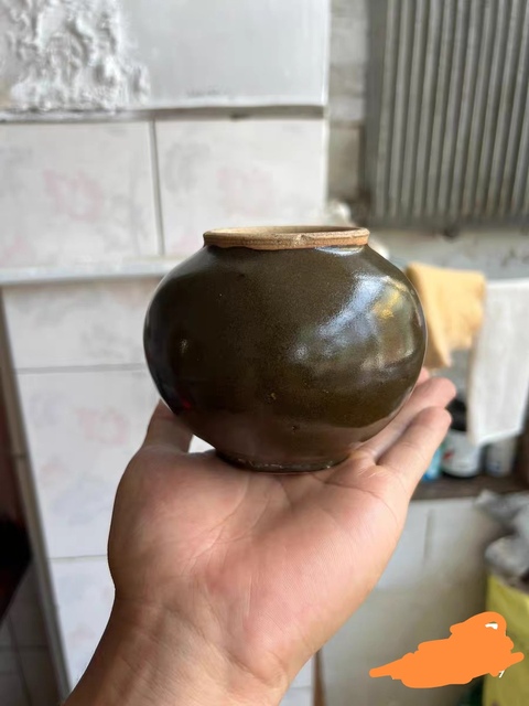 古玩陶瓷茶葉末罐真品鑒賞圖