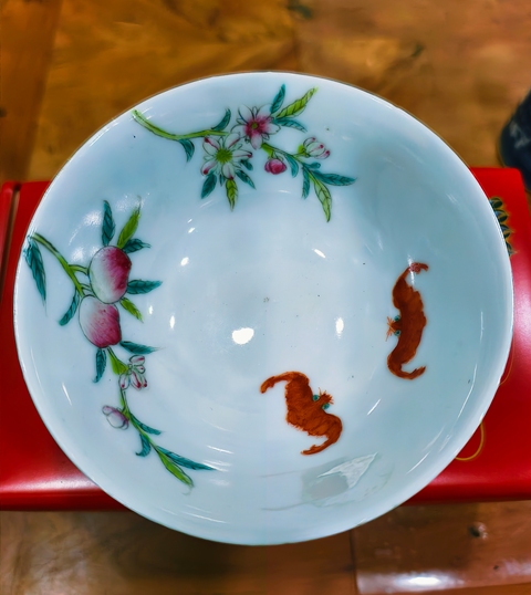 古玩陶瓷民國 粉彩壽桃紋碗真品鑒賞圖