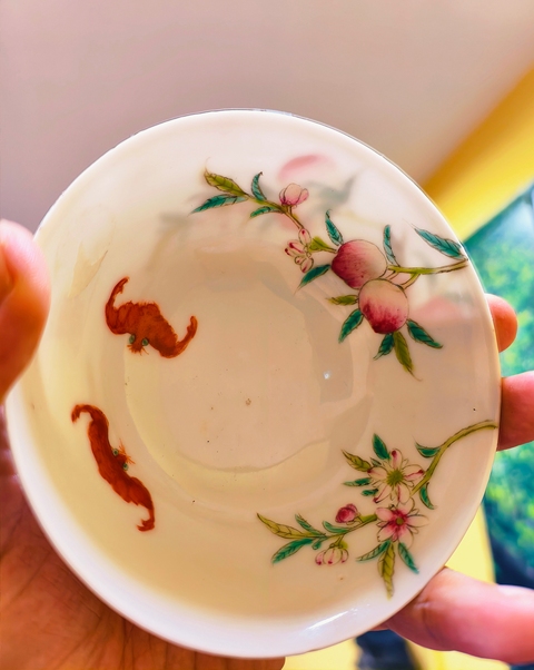 古玩陶瓷民國 粉彩壽桃紋碗真品鑒賞圖