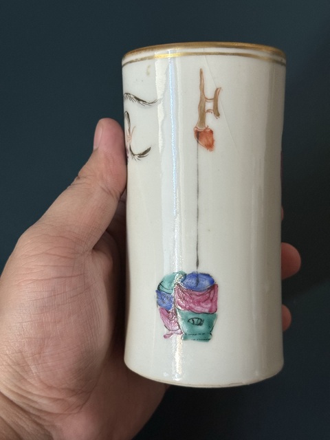 古玩陶瓷清·同治呂布戲貂蟬超細粉彩筆筒拍賣，當前價格3500元