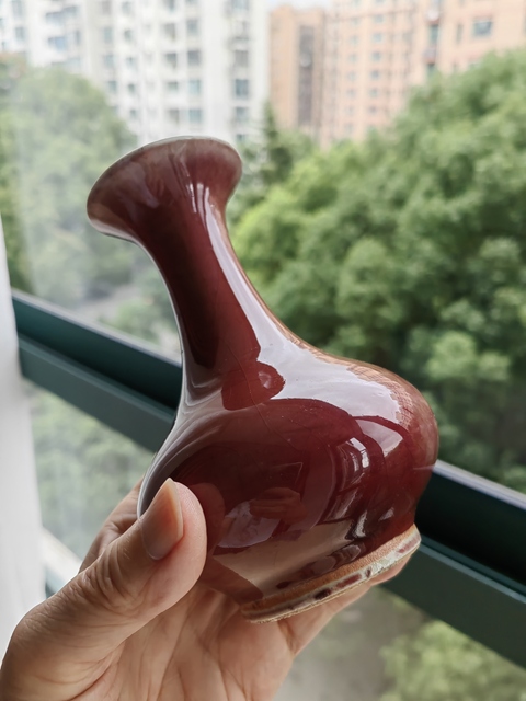古玩陶瓷郎紅釉荸薺瓶真品鑒賞圖