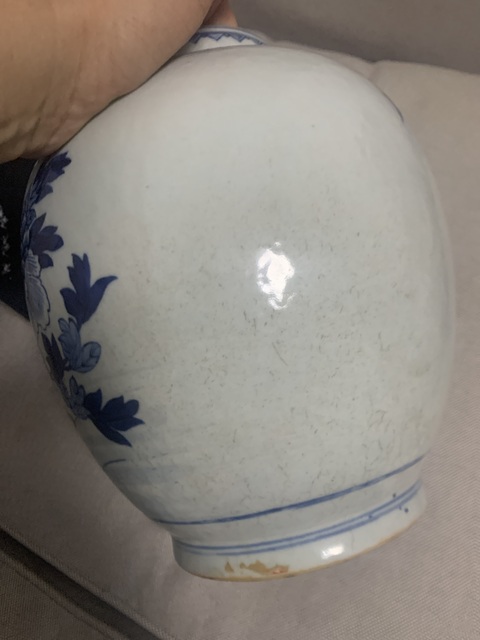 古玩陶瓷花鳥紋青花罐真品鑒賞圖