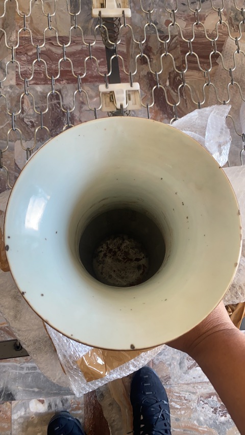 古玩陶瓷粉彩花觚真品鑒賞圖