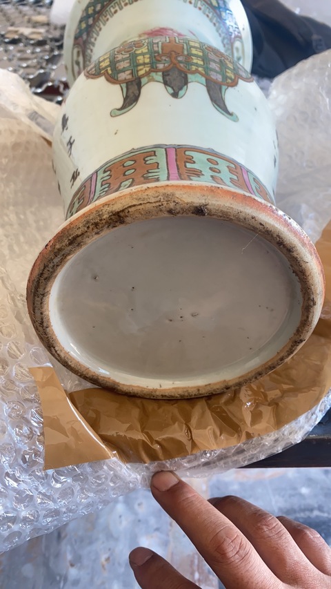 古玩陶瓷粉彩花觚真品鑒賞圖