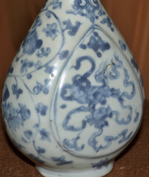 古玩陶瓷青花獅紋截口瓶真品鑒賞圖