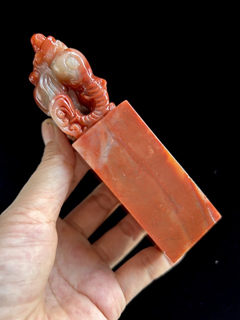 古玩雜項老撾石朱砂紅大印章真品鑒賞圖