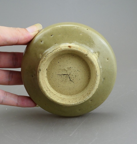 古玩陶瓷龍泉青瓷托盤真品鑒賞圖