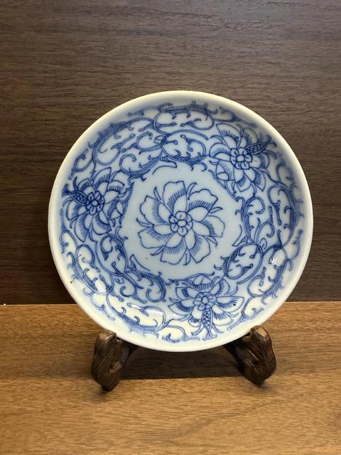古玩陶瓷嘉慶淡描青花小碟真品鑒賞圖