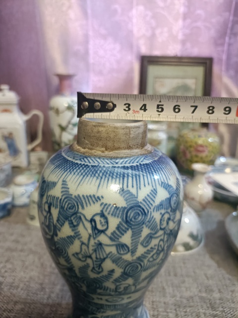古玩陶瓷青花淡描嬰戲圖雞腿瓶拍賣，當前價格3500元