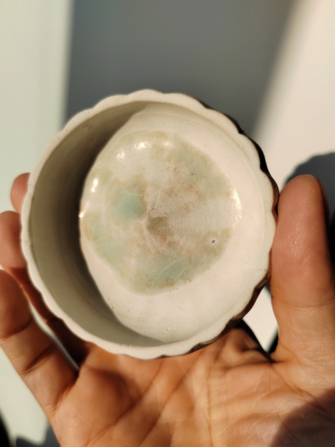 古玩陶瓷青白釉南瓜造型粉盒真品鑒賞圖