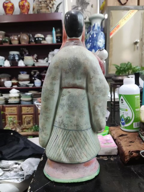 古玩陶瓷福星塑像真品鑒賞圖