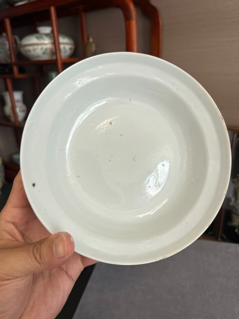 古玩陶瓷青花花卉紋折腰盤真品鑒賞圖